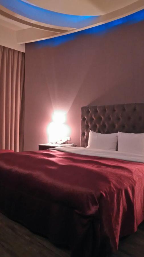 Michelle Motel Taichung Exterior foto